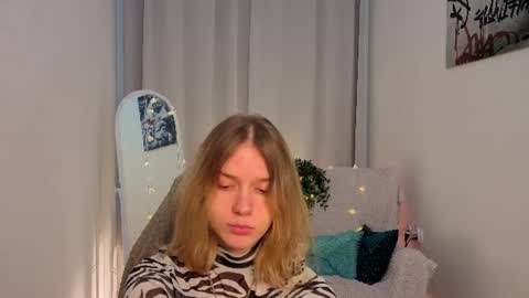 Snapshot of milanarayy chatting on 06.11.26 Milaray online show from 06.11.26