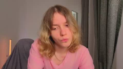 Snapshot of milanarayy chatting on 06.21.26 Milaray online show from 06.21.26