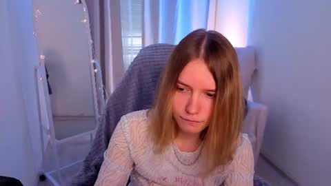 Snapshot of milanarayy chatting on 06.22.26 Milaray online show from 06.22.26