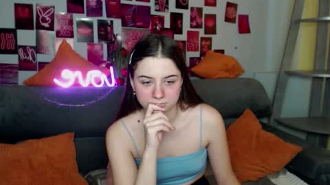 milanaroz online show from 11.07.25