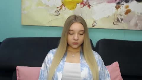 Snapshot of milanasii chatting on 03.14.26 Milana online show from 03.14.26