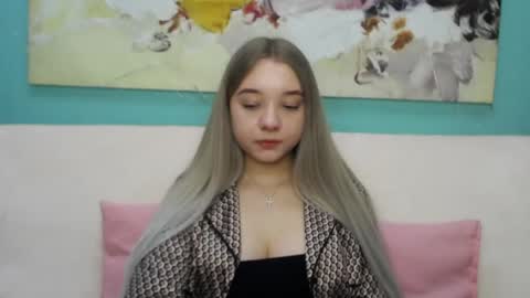 Snapshot of milanasii chatting on 03.28.26 Milana online show from 03.28.26