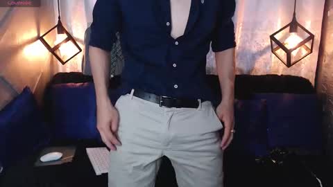 Snapshot of milandavid1 chatting on 03.14.26 milandavid1 online show from 03.14.26