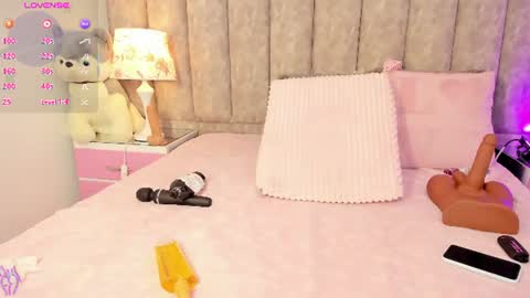 Snapshot of milanjackson chatting on 06.17.26 milanjackson online show from 06.17.26