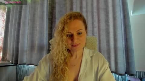 Snapshot of milanna_x chatting on 05.20.26 milanna_x online show from 05.20.26