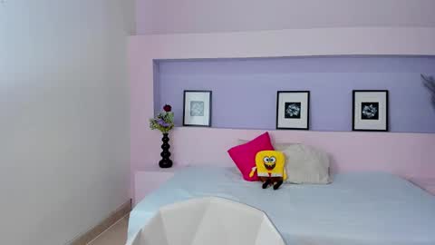 Snapshot of milarose4 chatting on 12.03.24 Mila Rose online show from 12.03.24