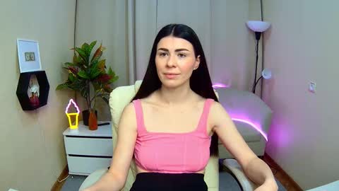 Snapshot of milasecretsss chatting on 02.25.26 milasecretsss online show from 02.25.26