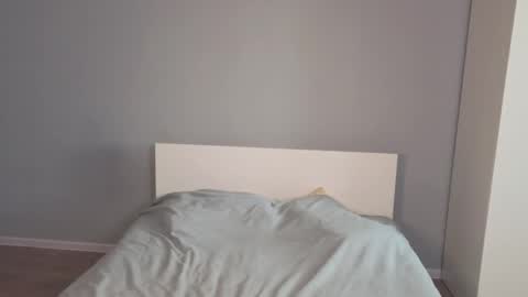 Mila online show from 09.20.25