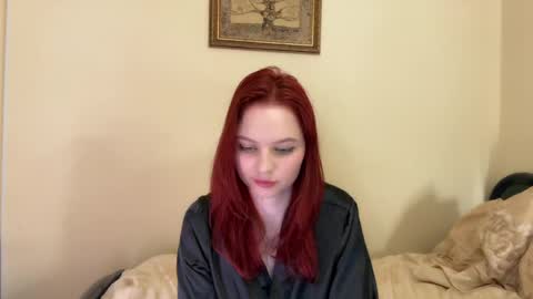 Snapshot of milav_ chatting on 05.01.26 Lana online show from 05.01.26