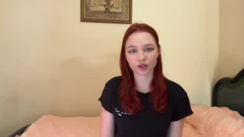 Snapshot of milav_ chatting on 05.03.26 Lana online show from 05.03.26