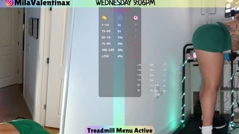 Mila Valentina online show from 09.11.25