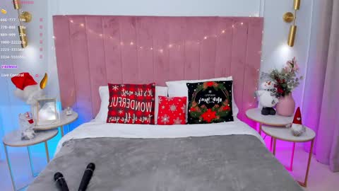 Mia online show from 12.24.24