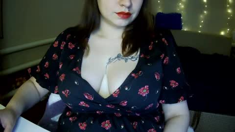 Snapshot of milaxcute chatting on 04.04.26 Milaxcute online show from 04.04.26