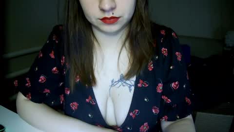 Snapshot of milaxcute chatting on 04.08.26 Milaxcute online show from 04.08.26
