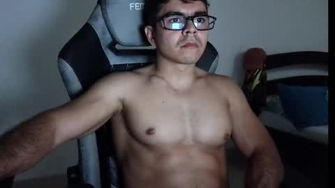 milcaritas3 online show from 04.15.26