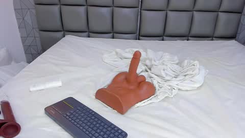 Milena  online show from 01.27.25