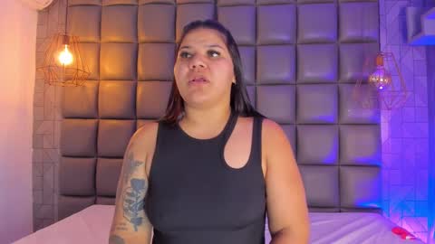 Milena  online show from 02.22.25