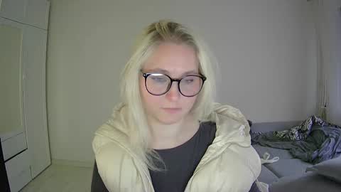 Milena new nonude shy blonde natural online show from 04.19.26