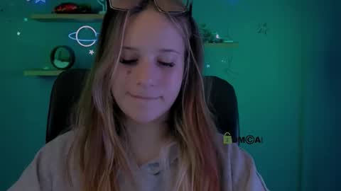 Sweet Miles online show from 02.25.26