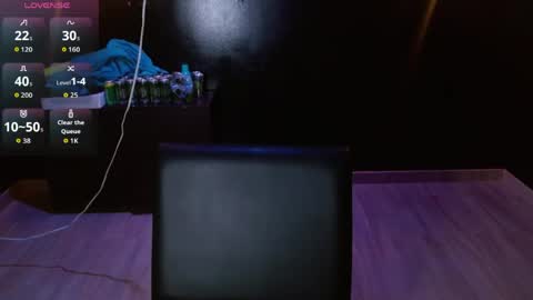 Snapshot of miley_clarck chatting on 06.06.26 Miley online show from 06.06.26