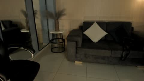 Miley Cruz  IG miley model23 online show from 12.15.24