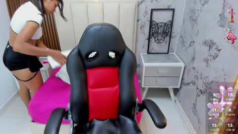 MILEY online show from 10.03.25