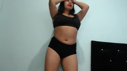 Anay velez online show from 04.17.26