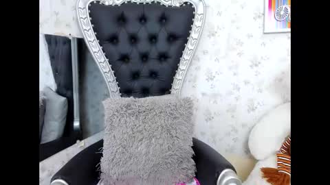 Antonella online show from 12.02.25