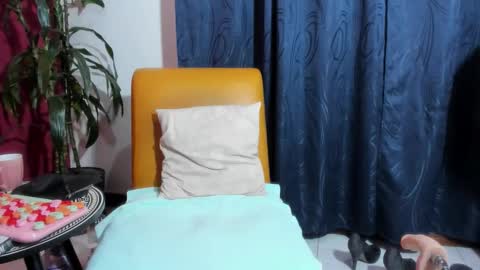 Milf Brend online show from 12.13.25