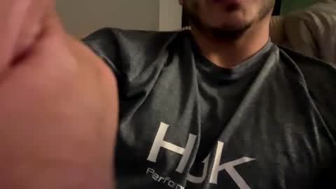 Snapshot of milf_hunter2222 chatting on 02.14.26 milf_hunter2222 online show from 02.14.26