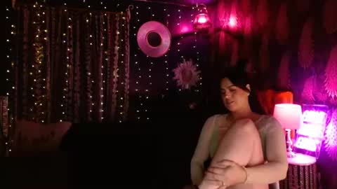 Snapshot of milf_lacey chatting on 07.31.26 Milf Lacey online show from 07.31.26