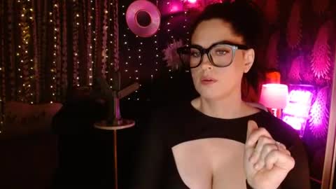 Snapshot of milf_lacey chatting on 08.02.26 Milf Lacey online show from 08.02.26