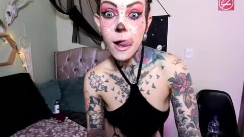 Isabella online show from 12.13.24