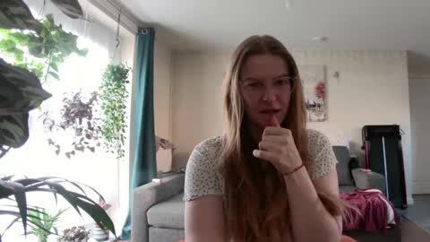 Milf Tara36 online show from 01.27.25