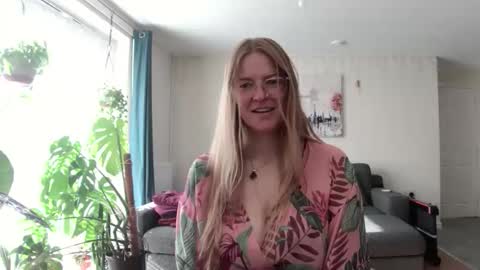 Milf Tara36 online show from 09.29.25