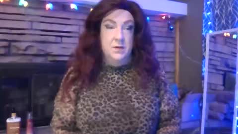 Snapshot of milf_ts_bitch chatting on 02.22.25 milf_ts_bitch online show from 02.22.25