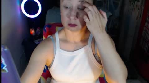 Valeria online show from 10.30.25