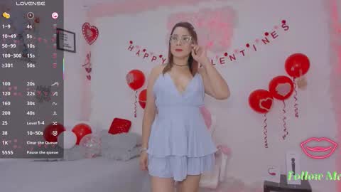 Aura  online show from 02.15.26