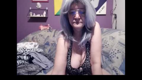 Milfchantal online show from 02.23.25