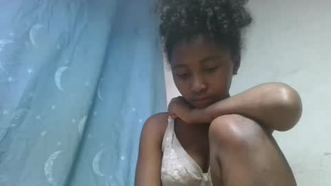 Snapshot of milinasy chatting on 02.26.26 milinasy online show from 02.26.26