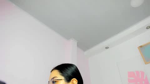 S O F I A online show from 12.03.25