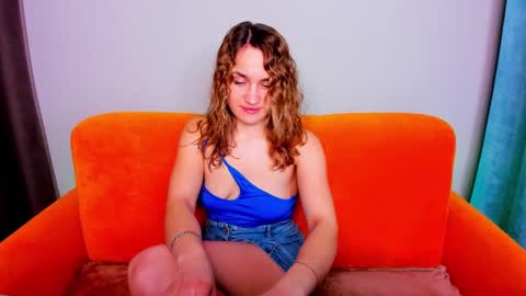 milkablond online show from 03.08.25