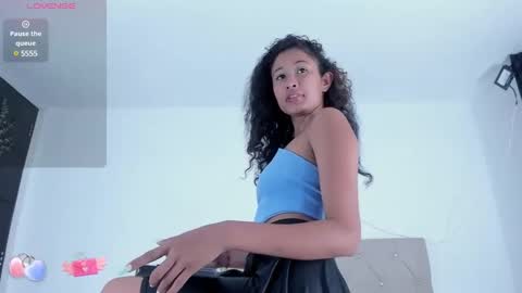 Snapshot of milkdulce1 chatting on 01.15.25 Paola online show from 01.15.25