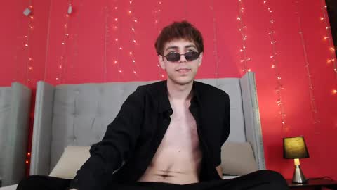 milkhunter_ online show from 04.14.26