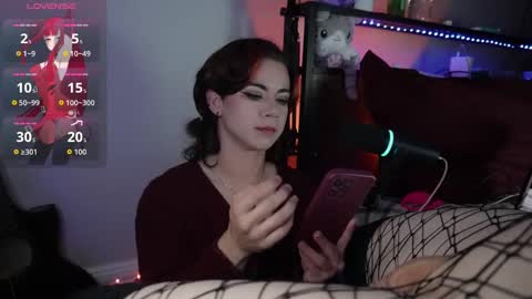 Snapshot of milkingmarlo chatting on 09.19.25 milkingmarlo online show from 09.19.25