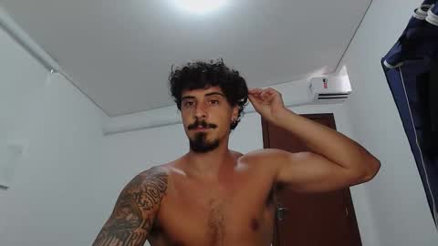 Snapshot of milkoffee chatting on 02.08.26 milkoffee online show from 02.08.26