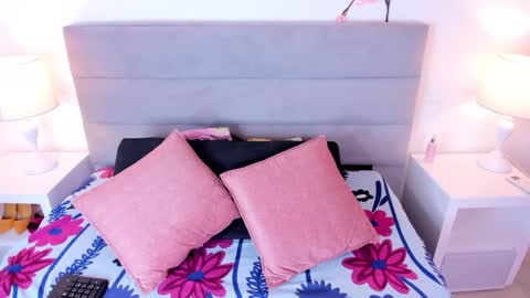 milky__boobs699 online show from 03.15.26