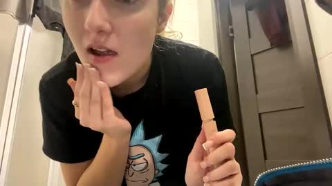 milkybaby269137 online show from 12.31.24