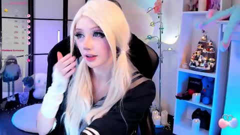 milky cute online show from 01.13.26