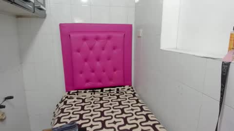 Snapshot of milkyway_18 chatting on 01.18.26 milkyway_18 online show from 01.18.26